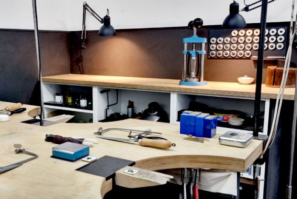 Montag Abend Goldschmieden | Astrid Eckert | Goldschmiedekurs Hamburg